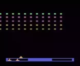 Image n° 1 - screenshots  : Invaders by Erik Mooney